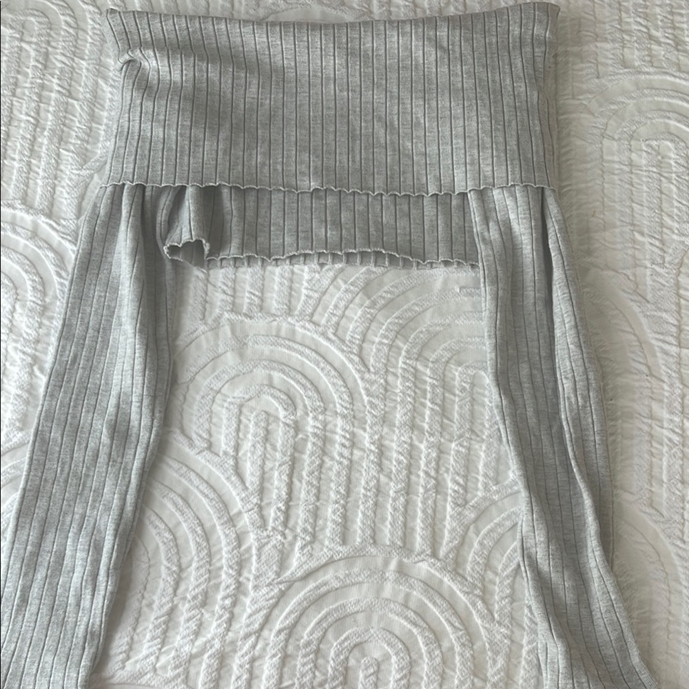 Gray Ribbed Fold-Over Long Sleeve Crop Top